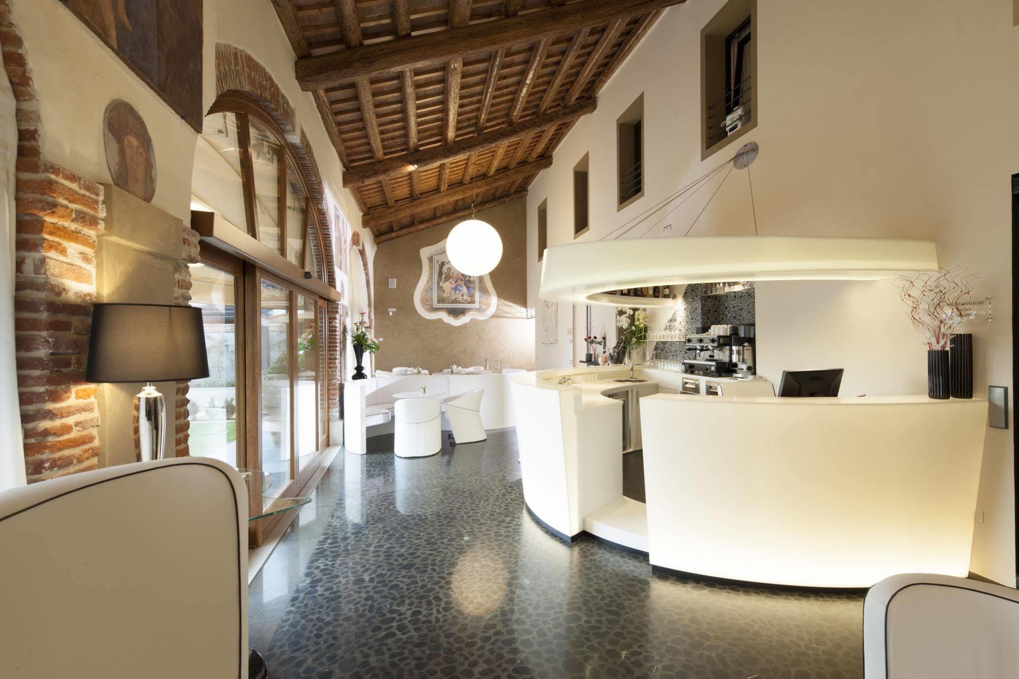 Villa Solaris Hotel & Residence Tezze sul Brenta Buitenkant foto